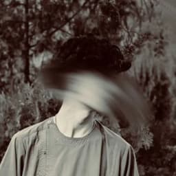 xx // علے