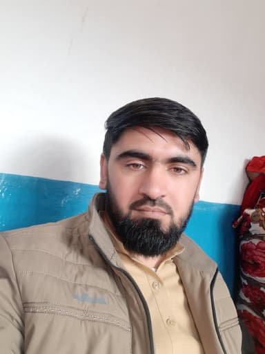 Akbar Khan