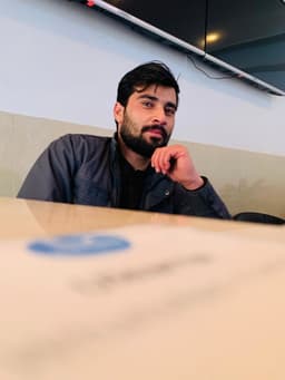 Ezatullahahmadi