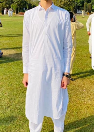 Qamar khan 