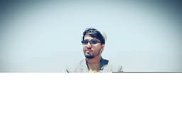 NOOr Jan Loni