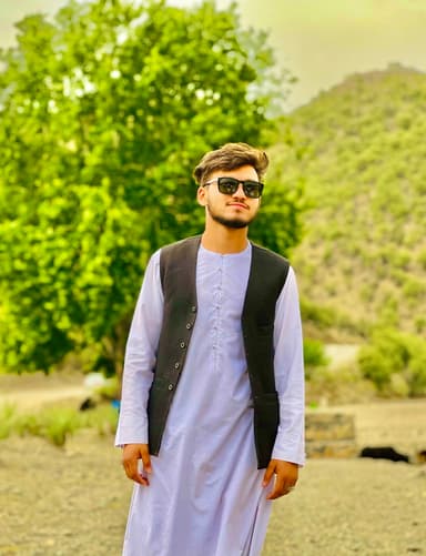 Aryan KhoSty