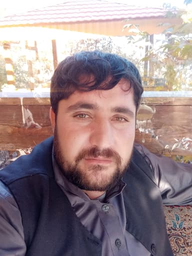 حقیار تره کی