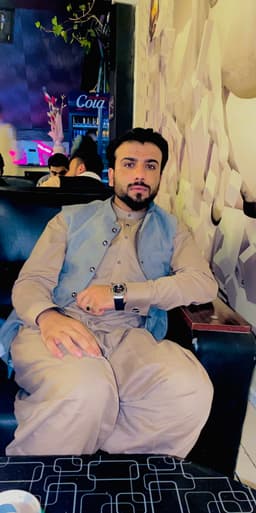 Bàsir Khan