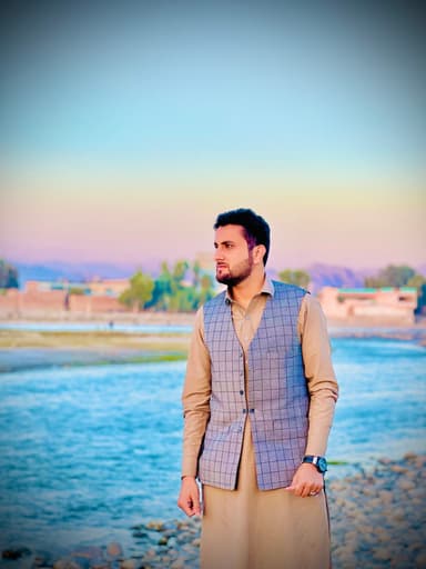 Omid AmiRi